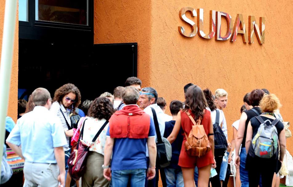 Anche oggi grande affluenza a Expo Milano 2015, Nella foto il padiglione del Sudan, (Ansa) 
